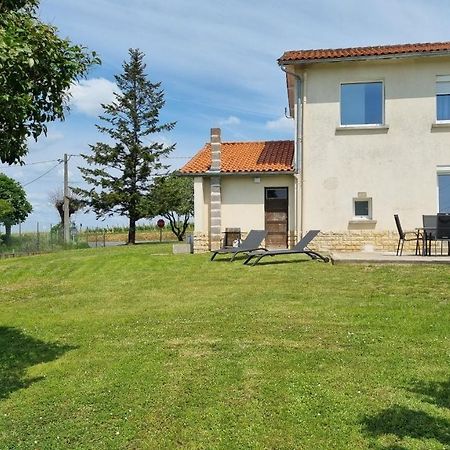 Gite Du Vignoble Puisseguin Exterior photo
